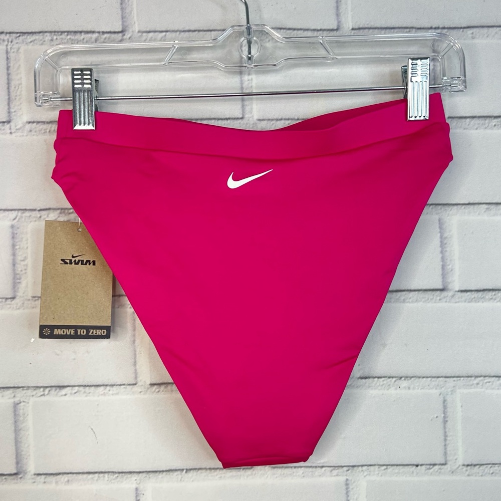 Nike Women’s high waisted Pink Swimsuit Bottoms (xs)